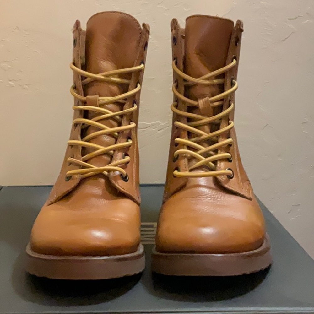 Frye Tan Caramel Leather Veronica Flex Combat Boots size 5.5 - Picture 7 of 14